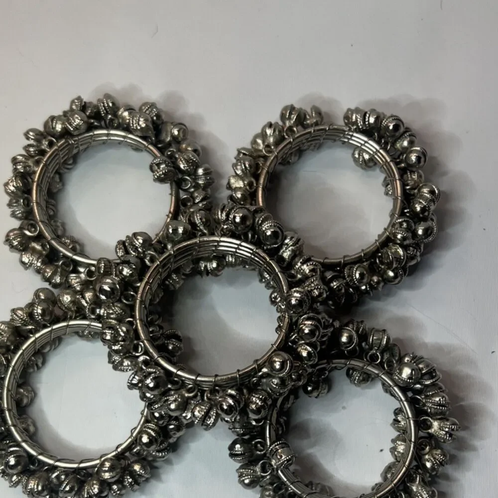 Unbranded vintage set